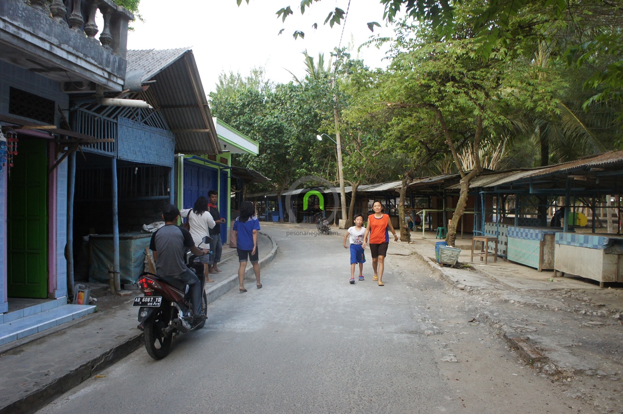 ‘gunung_kidul_pantai_kukup_gerbang2'