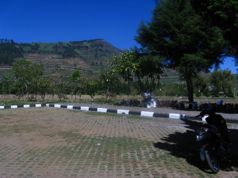 pesona_alam_dieng_candi_arjuna