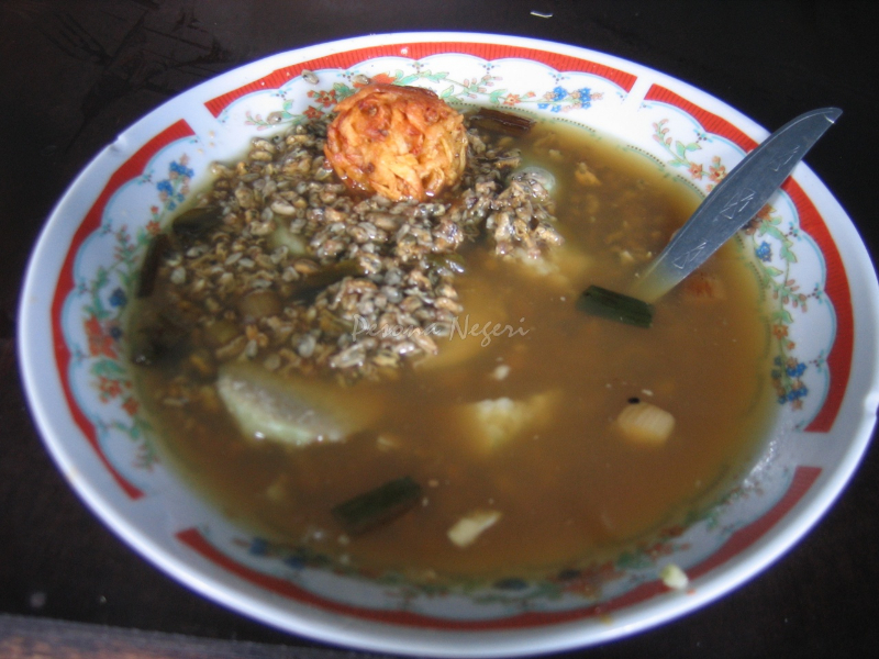 ‘sidoarjo_kupang_lontong_cak_slamet_kupang'